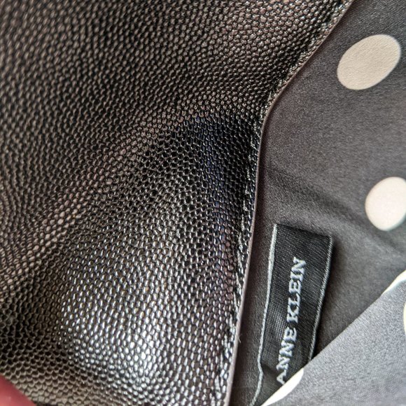 NWOT--ANNE KLEIN Black Cell Phone Wallet - Picture 9 of 11